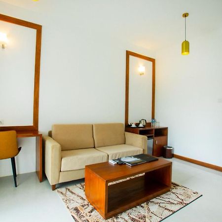 Tropical Life Resort And Spa Dambulla Exteriör bild