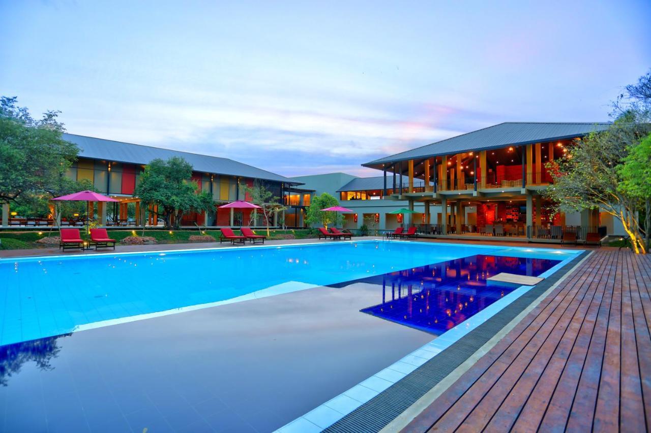 Tropical Life Resort And Spa Dambulla Exteriör bild