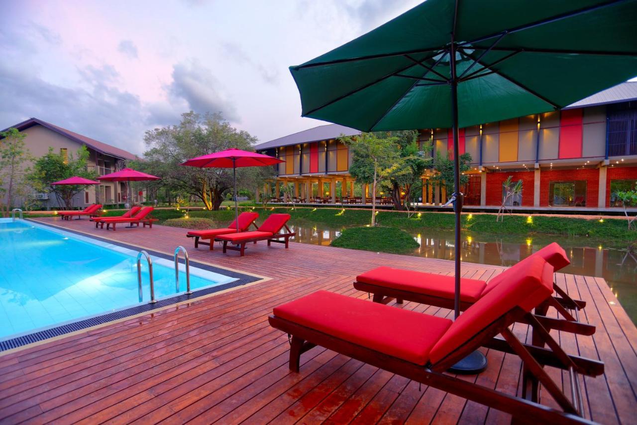 Tropical Life Resort And Spa Dambulla Exteriör bild